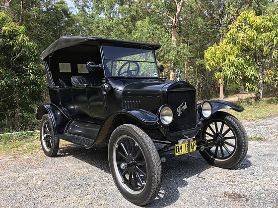 Model T car